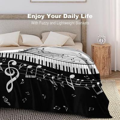 Soft piano key black and white note cover blanket