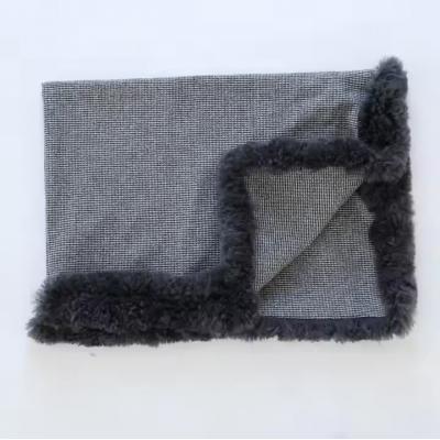 Mongolian Fur Trims 100% Merino Woollen Fleece Blanket